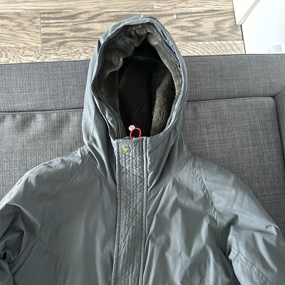 TNA Gun barrel winter coat size L - Picture 8 of 17